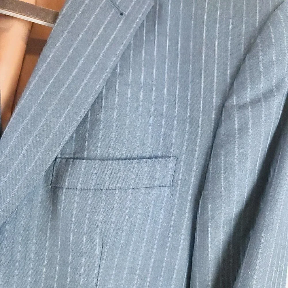 Jos A Bank Gray Pinstripe Suit Jacket Size 42L